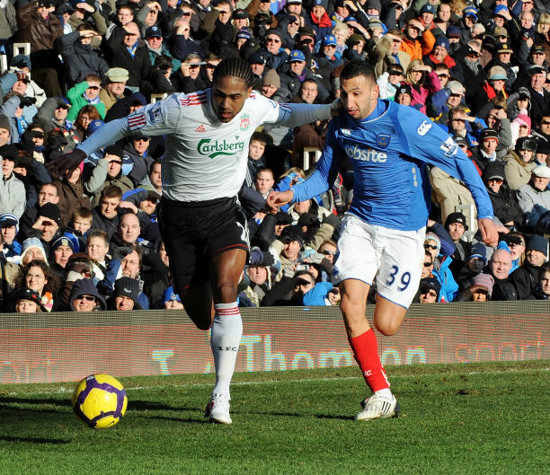 他们通过近 他们通过近