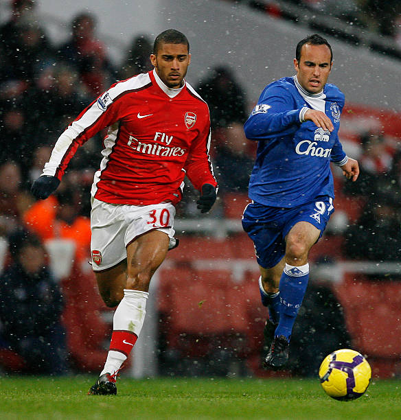 不容小觑 不容小觑